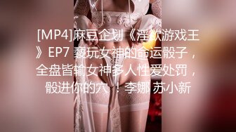 抖音小网红下海，好久没看到这么极品的双马尾了【菠萝果酱】两个奶子又白又圆，就像两个小白兔！颜值超高