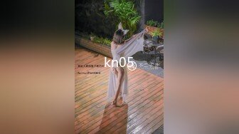 两个00后颜值美少女！超级嫩紧致小穴！幸福炮友操逼，撸硬特写视角抽插，浴室洗澡掰开小穴