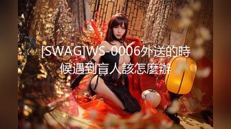 @20208463735 用户上传：周末高中小女友闺蜜来家里玩，关起门两个人在屋里初学习，射在她嘴里真是爽呆了！