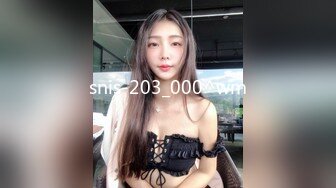 新人下海00后妹妹！一脸呆萌乖巧！苗条身材贫乳，特写小骚穴，掰开给你看低低呻吟