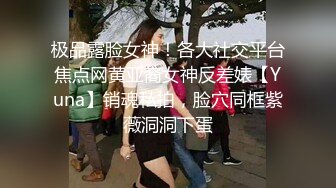 [MP4/ 752M]&nbsp;&nbsp;阿姨很忙带纹身骚女儿群P小哥伺候大鸡巴，床上露脸一起被草让小哥玩逼